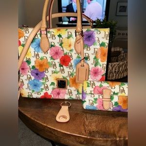 Dooney & Bourke Janine Floral Bag